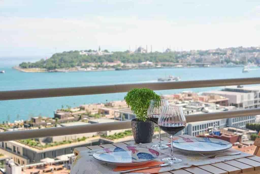 A Million Dollar View In The Heart Of The City Istanbul Luaran gambar